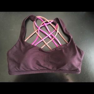Lululemon sz 6 Free To Be bra raspberry glo (rare)